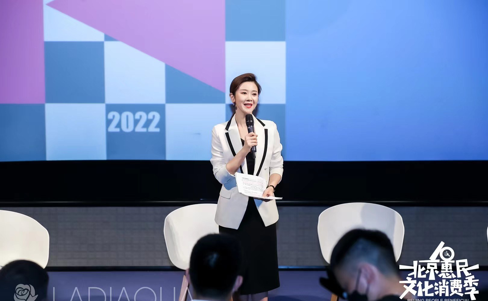 LADIAQUA customer showcase 10-04